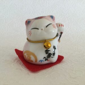 Waving Lucky Cat